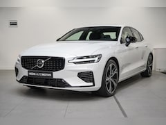 Volvo S60 - Recharge T6 AWD Ultimate Dark | 360° Parkeer Camera | Harman & Kardon Audio | Panorama-Dak