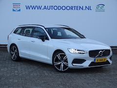 Volvo V60 - 2.0 B3 Momentum|TREKHAAK|ADAPTIVE CRUISE|CAR-PLAY