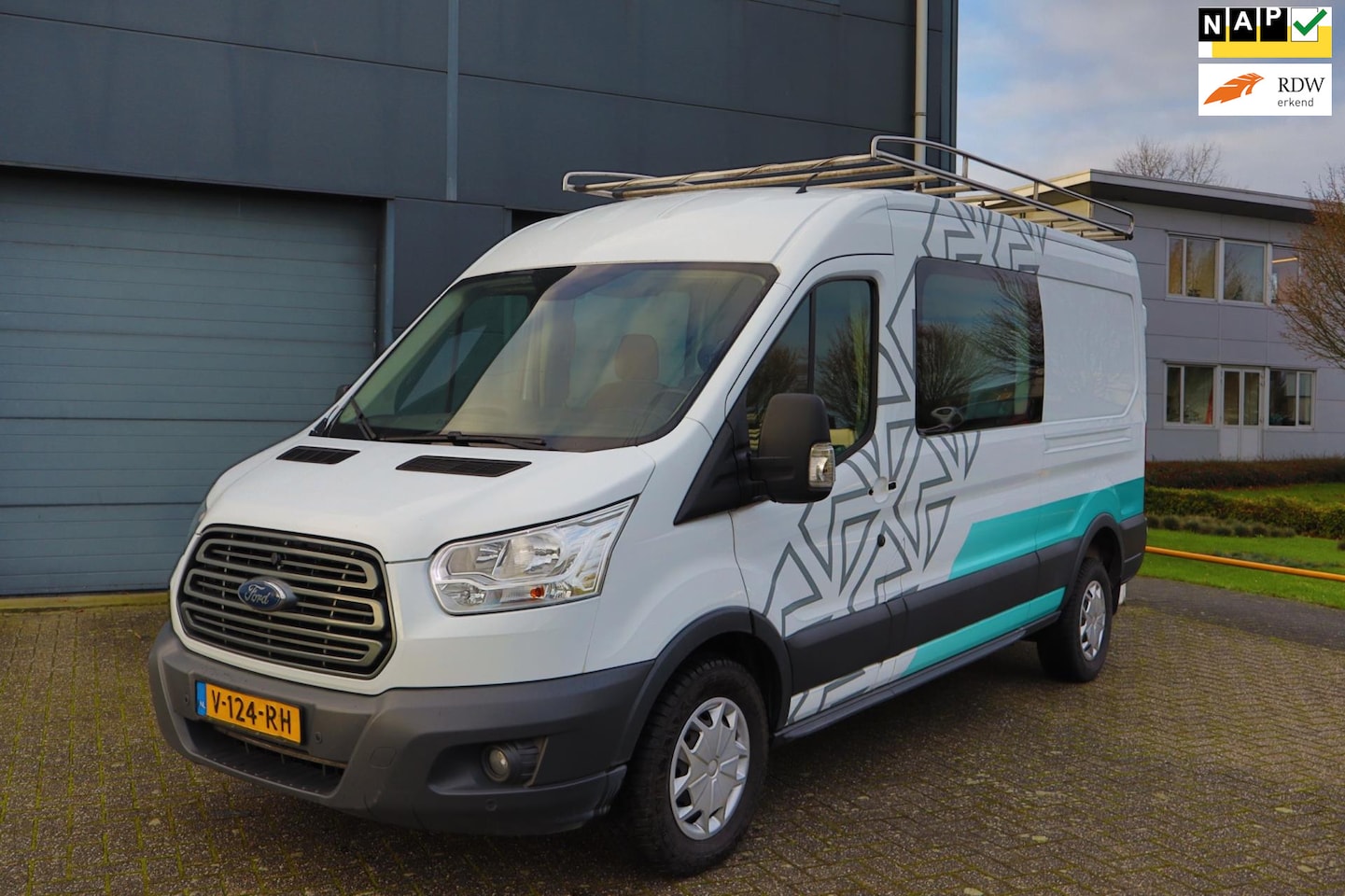 Ford Transit - 350 2.0 TDCI L3H2 DC Trend 2018 - AutoWereld.nl