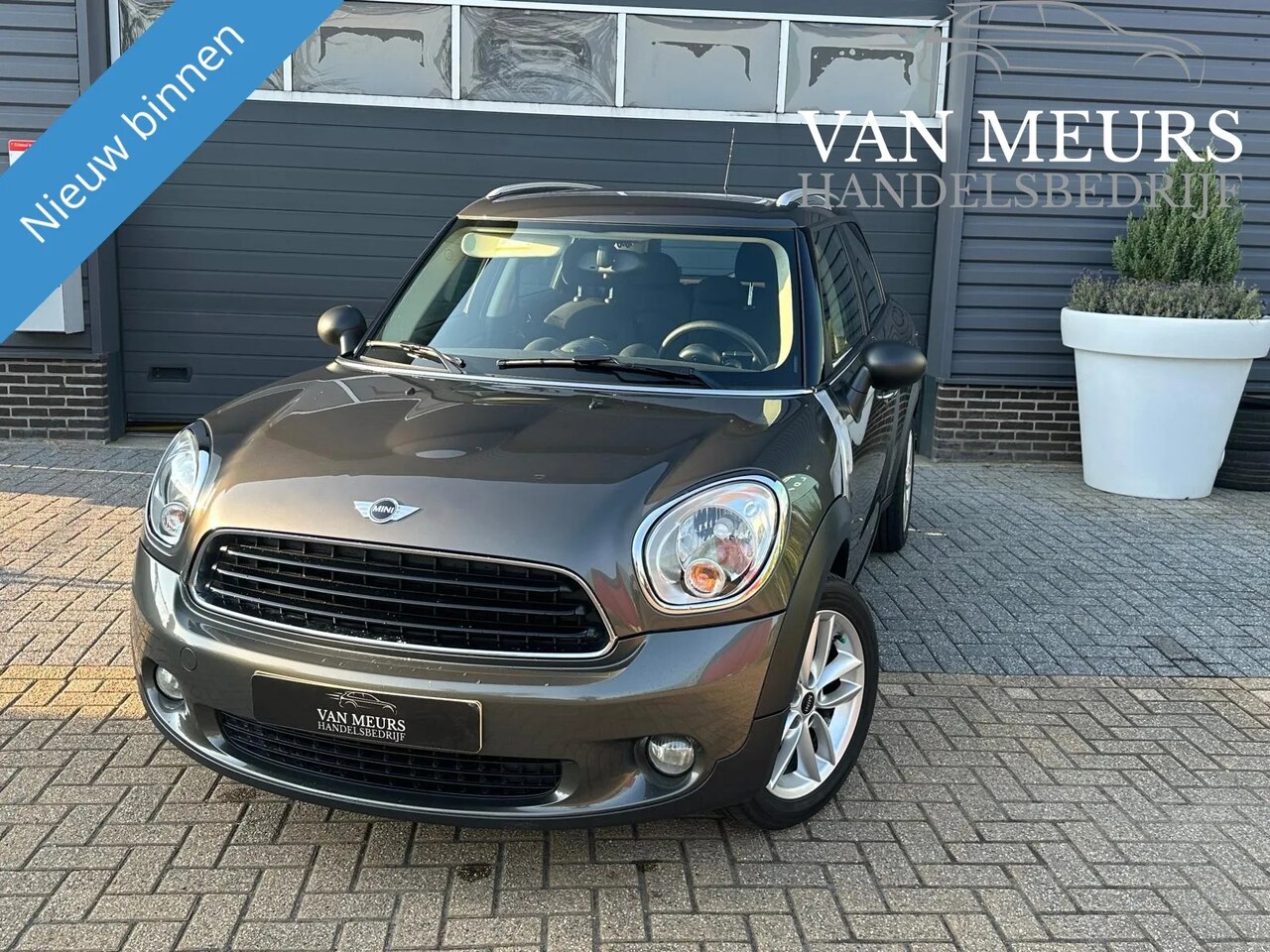 MINI Countryman - 1.6 One D Salt Mini 1.6 One D Salt, airco, navigatie, apk 05-2025 - AutoWereld.nl