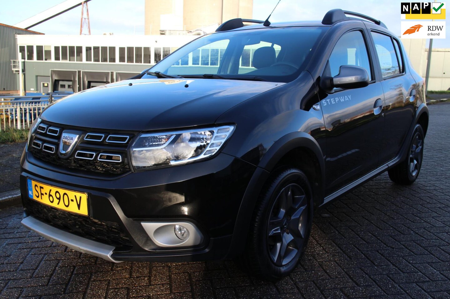 Dacia Sandero Stepway - 0.9 TCe SL - AutoWereld.nl