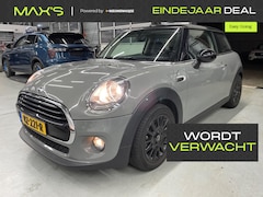 MINI Cooper - 1.5 Business | NAP | Navi | Cruise Control | Parkeer Sensoren | Automaat |