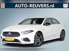 Mercedes-Benz A-klasse - 250 e AMG Line / Navi / Carplay / DAB / LED