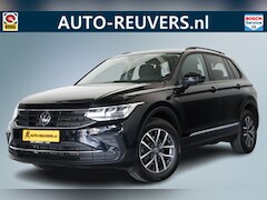 Volkswagen Tiguan - 1.5 TSI Life Business / LED / ACC / Navi / CarPlay