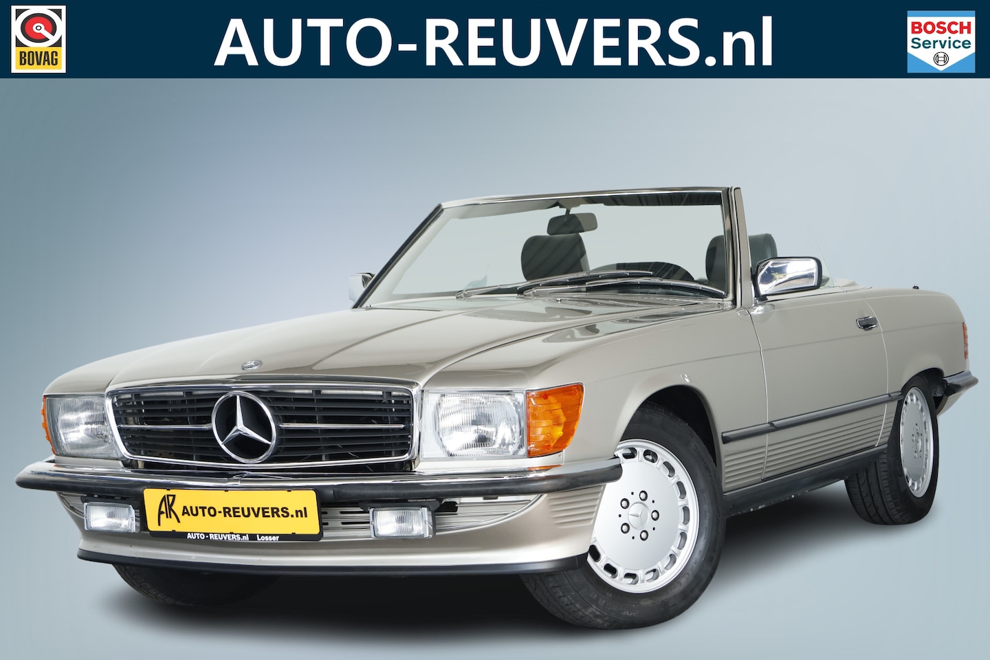 Mercedes-Benz SL-klasse Cabrio - 300 SL R107 / Weinig km / Leder / Hardtop - AutoWereld.nl