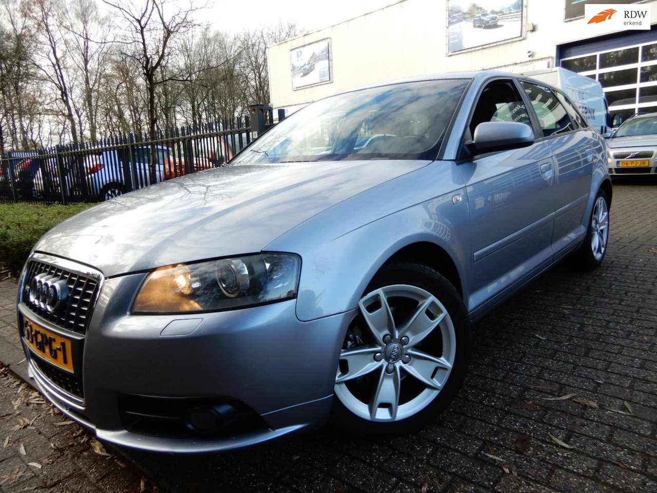 Audi A3 Sportback - 2.0 FSI Attraction AUTOMAAT - AutoWereld.nl