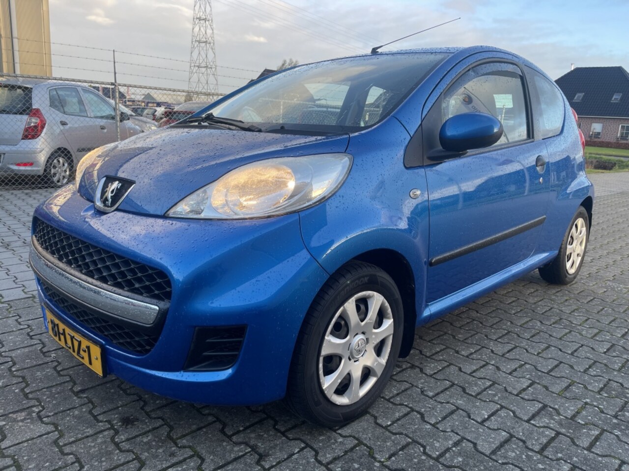 Peugeot 107 - 1.0-12V XR 1.0-12V XR - AutoWereld.nl