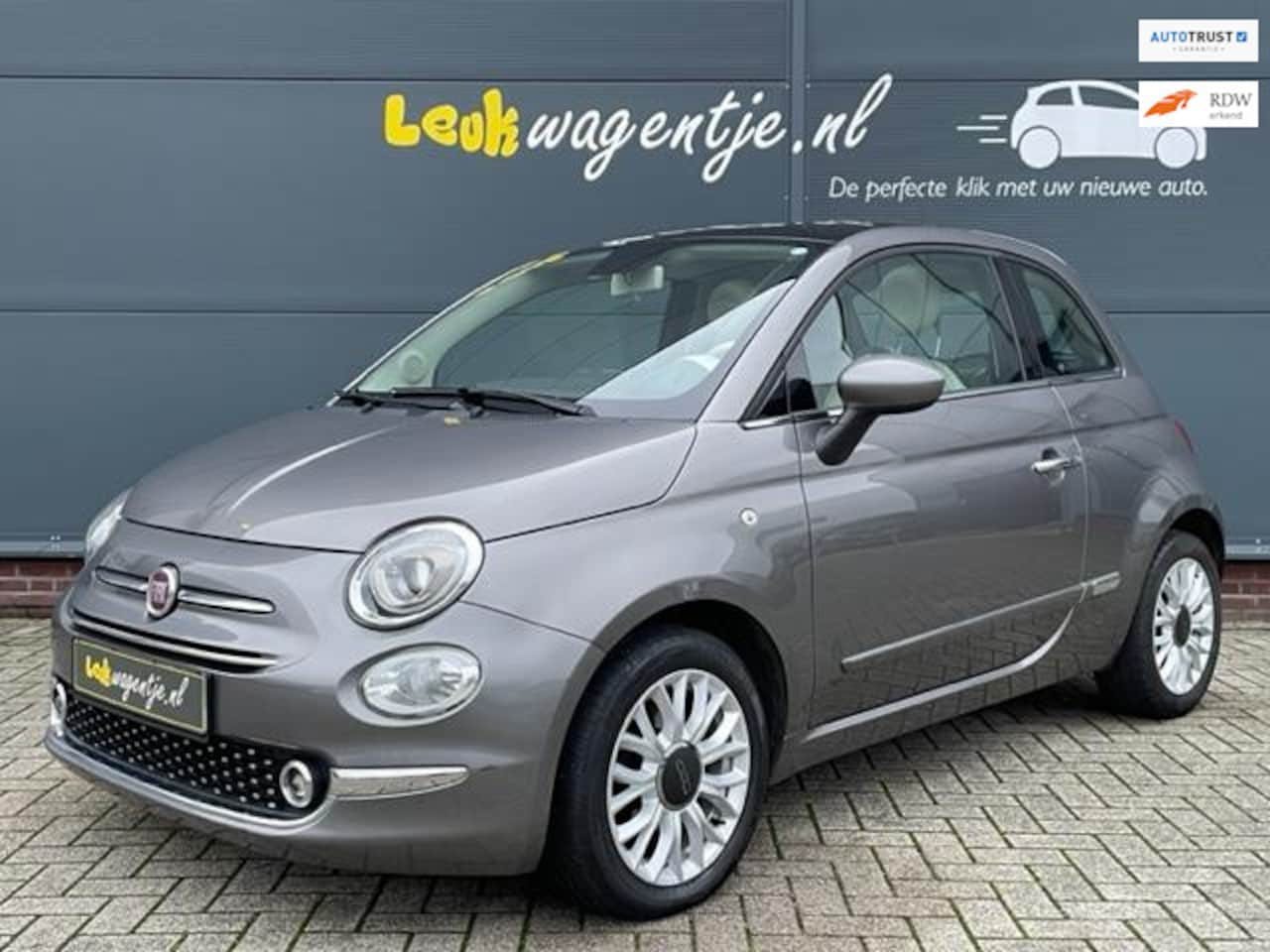 Fiat 500 - 1.2 Lounge Automaat *navi *p-sensor *dig. display - AutoWereld.nl