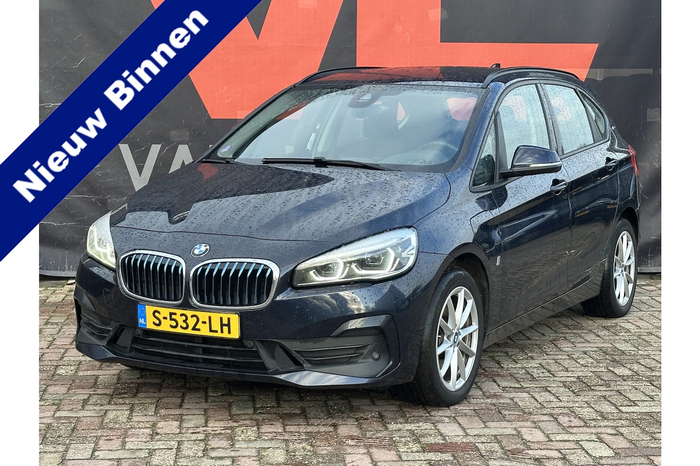 BMW 2-serie Active Tourer - 225xe iPerformance High Executive | Nieuw Binnen! | Navi | Automaat | Stoelverwarming - AutoWereld.nl