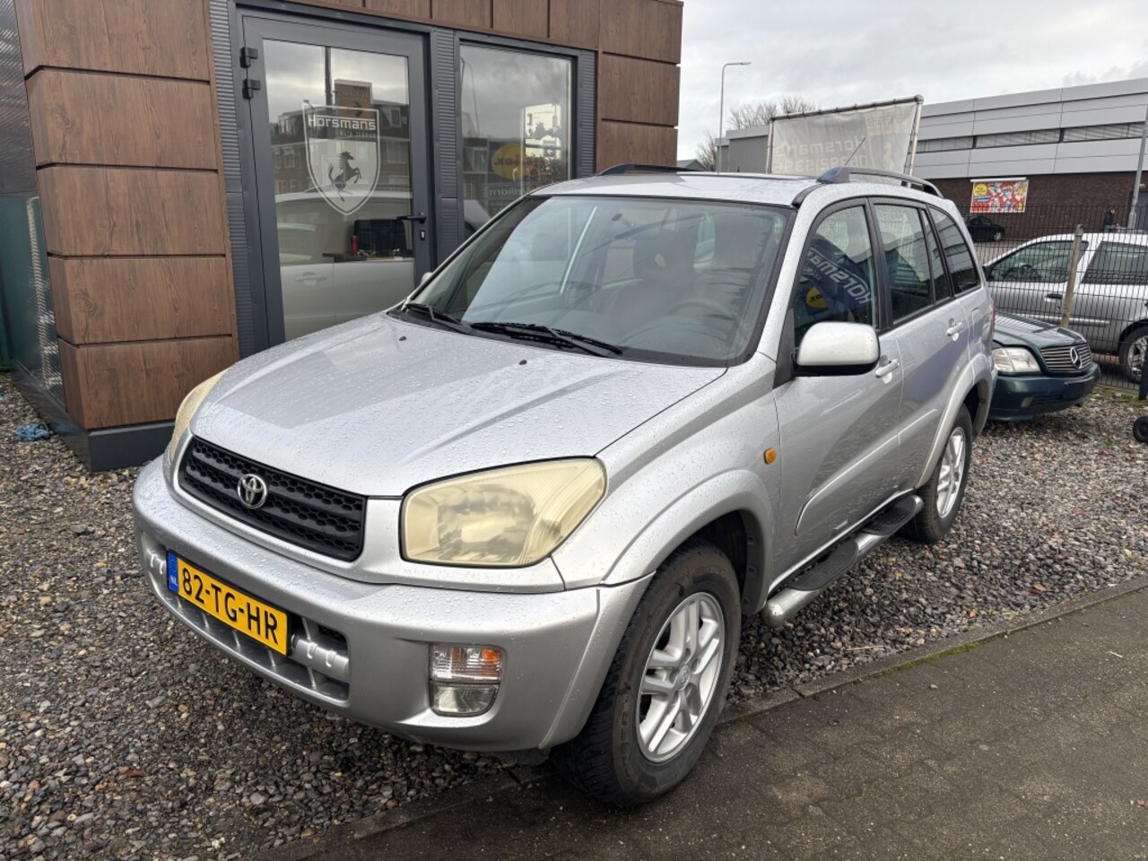 Toyota RAV4 - 2.0-16V VVT-i Luna 2.0-16V VVT-i Luna - AutoWereld.nl