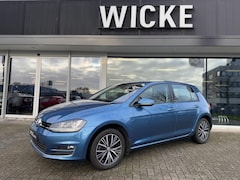 Volkswagen Golf - 1.4 TSI Highline DSG Allstar Stuurverwarming. Stoelv. Xenon