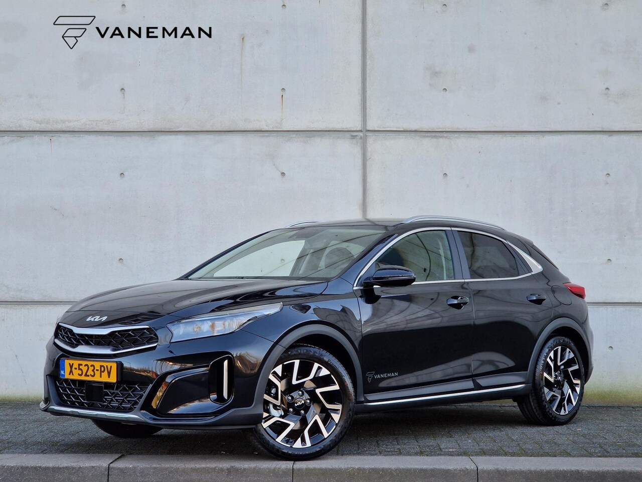 Kia XCeed - 1.0 T-GDi DynamicPlusLine | Camera | Cruise | Navi | 18 '' Lichtmetalen Velgen | - AutoWereld.nl