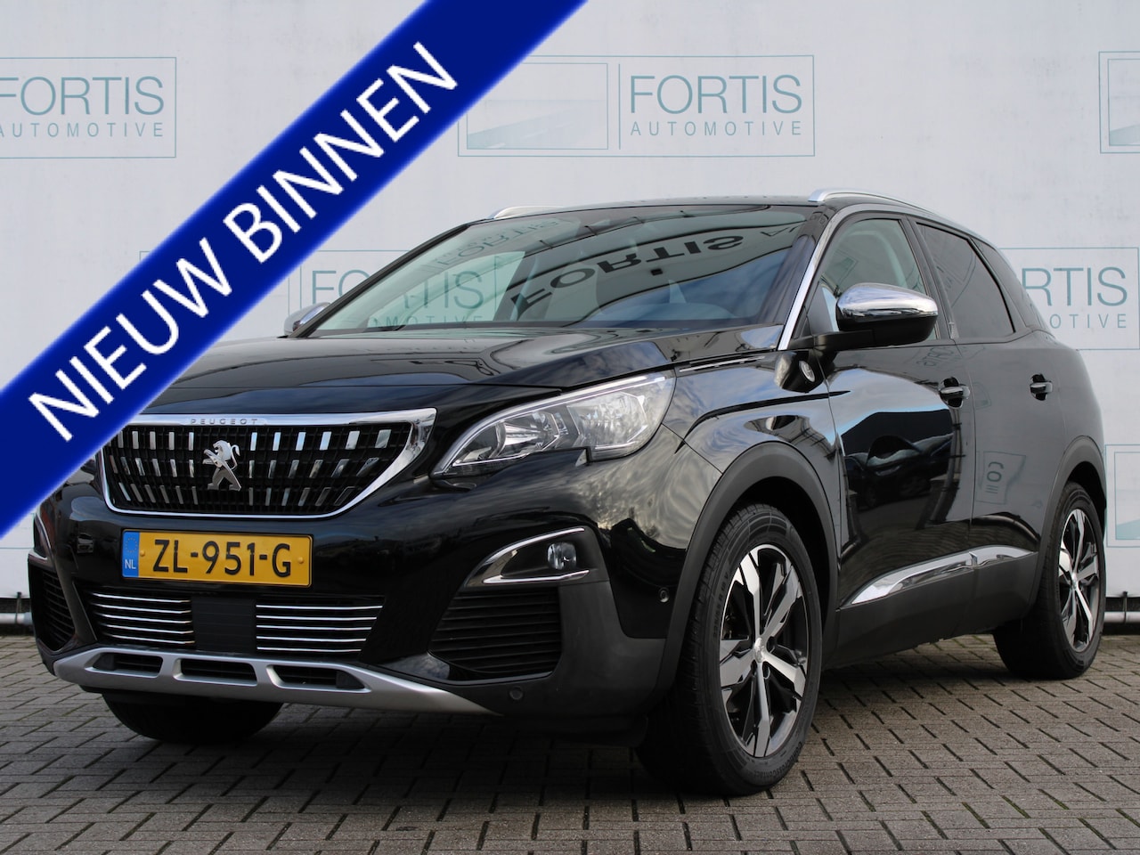 Peugeot 3008 - 1.2 PureTech Crossway NL AUTO | LEDER | TREKHAAK | - AutoWereld.nl