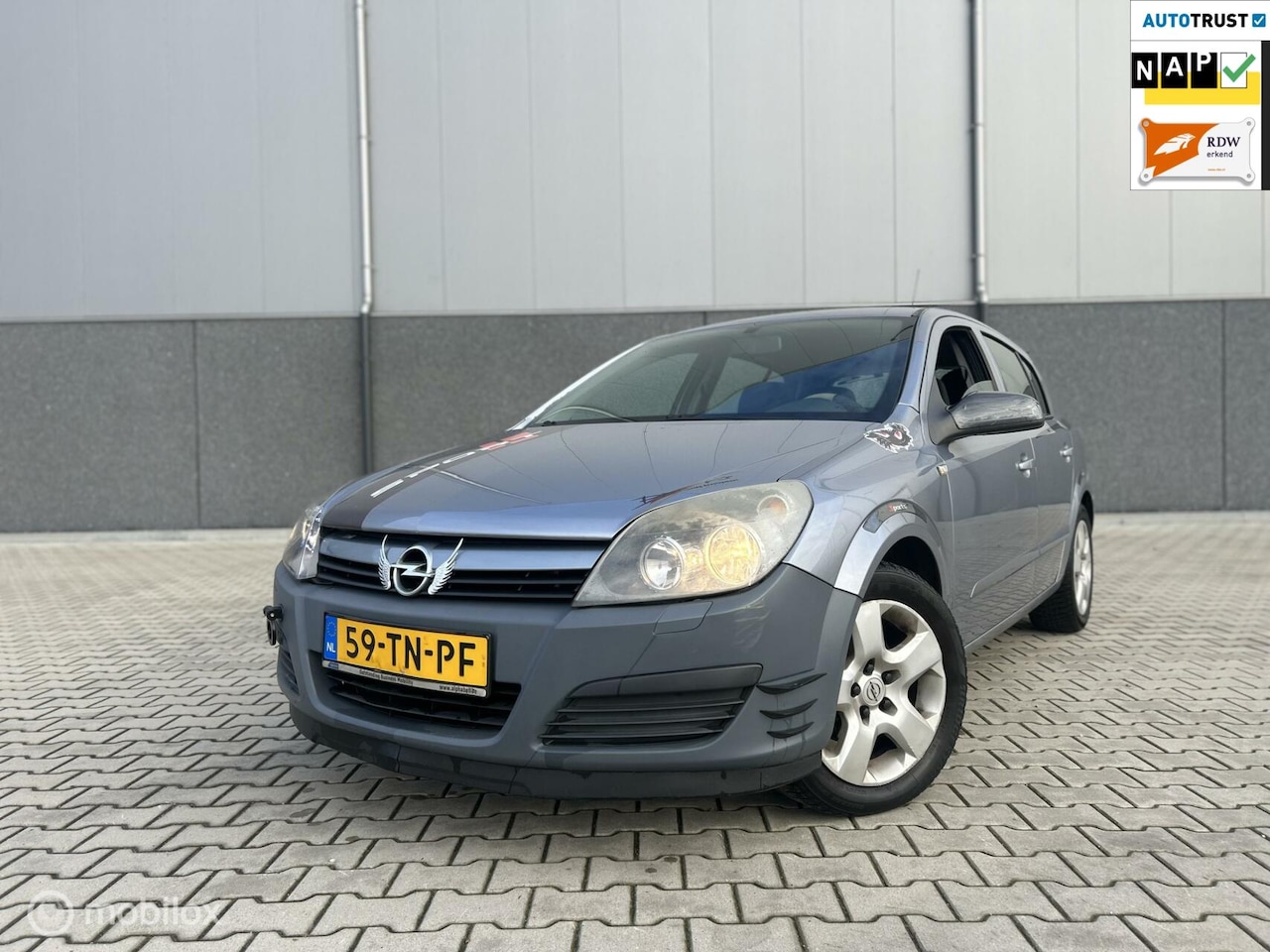 Opel Astra - 1.4 Business/APK/NAP/CRUISE CONTR/TREKH/AIRCO - AutoWereld.nl