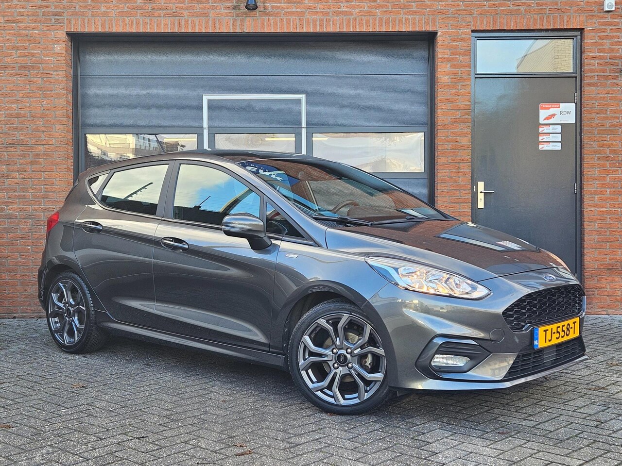 Ford Fiesta - 1.0 EcoBoost ST-Line 17" Navi DAB - AutoWereld.nl