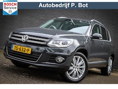 Volkswagen Tiguan - 2.0 TSI Sport&Style 4Motion Van 18.950, - Voor 16.950,