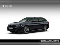 BMW 5-serie Touring - 530e M-Sport | Head-Up | Laser | Comfortzetels |