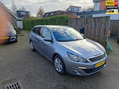 Peugeot 308 SW - 1.2 PureTech Blue Lease Executive