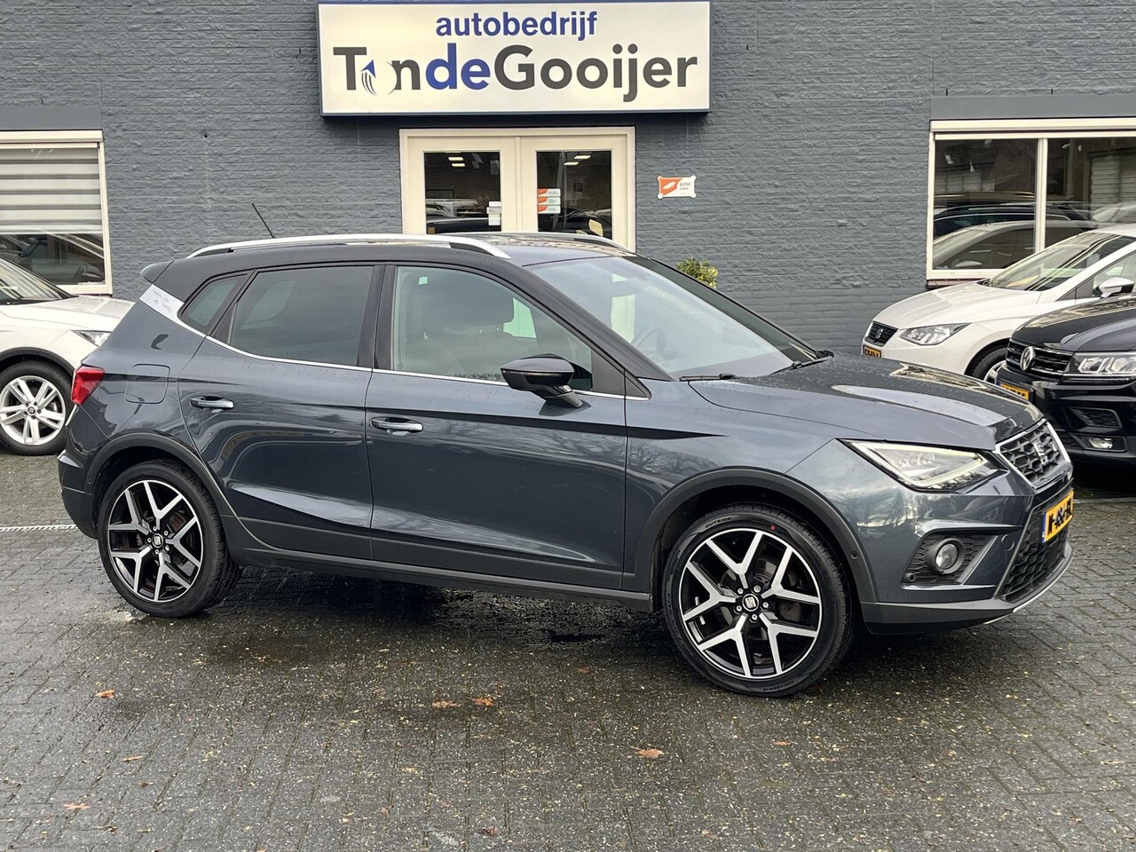 Seat Arona - 1.0 TSi DSG FR Business Intense - AutoWereld.nl