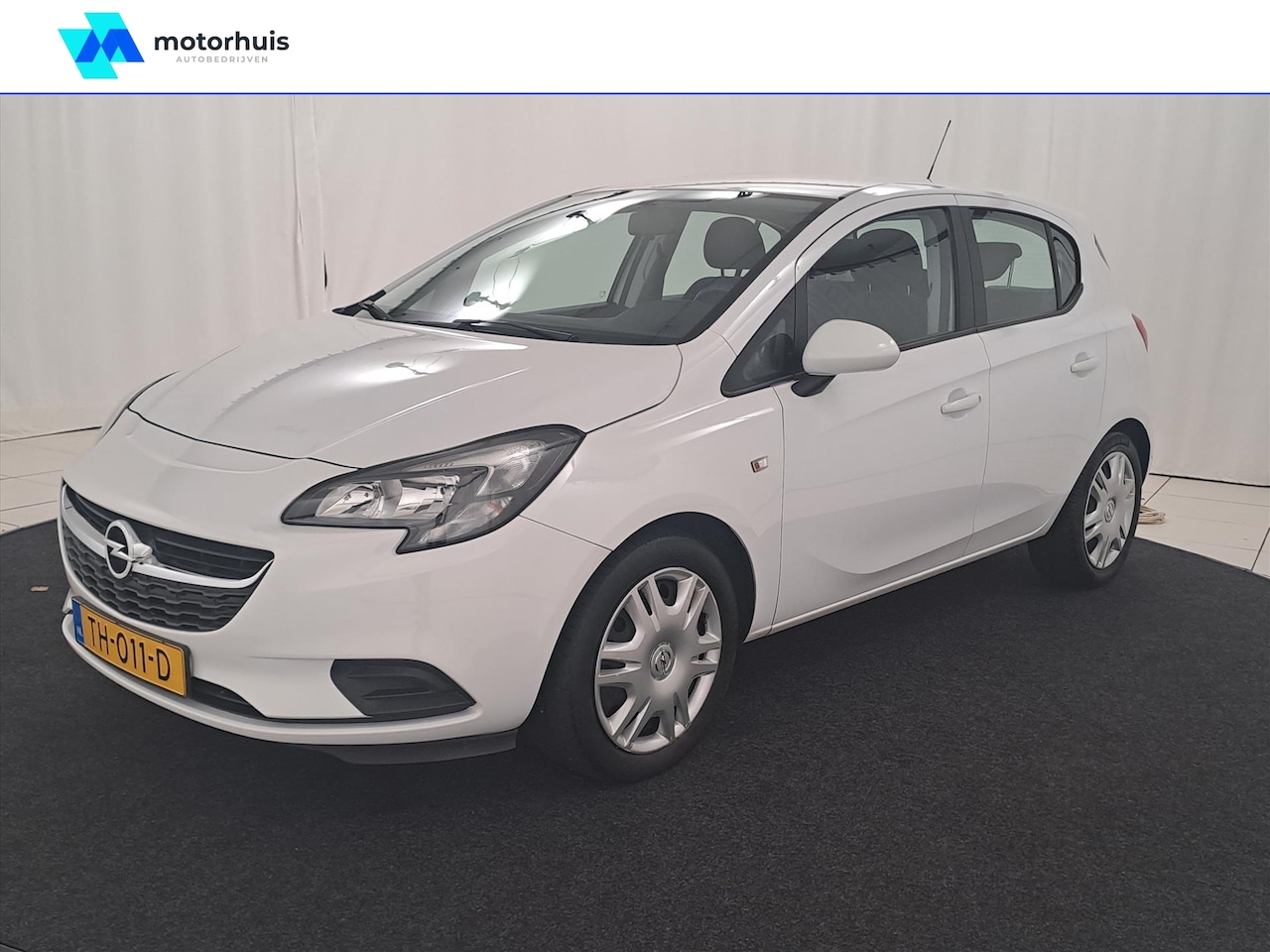 Opel Corsa - 1.4 16v 90pk 5drs Favourite / Airconditioning / Cruide Controle - AutoWereld.nl