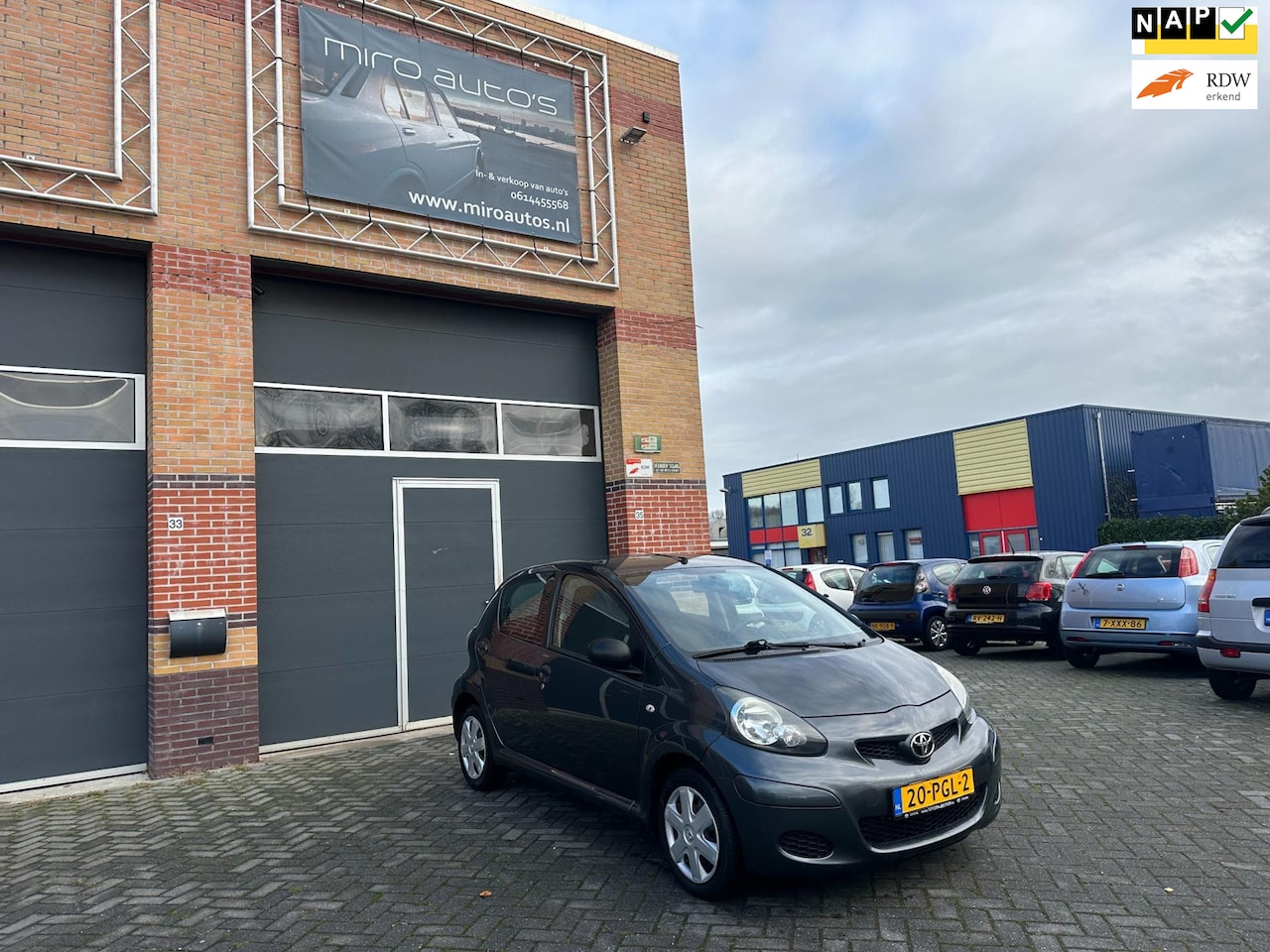 Toyota Aygo - 1.0-12V Access 5DRS Airco Nw APK NL Auto NAP - AutoWereld.nl