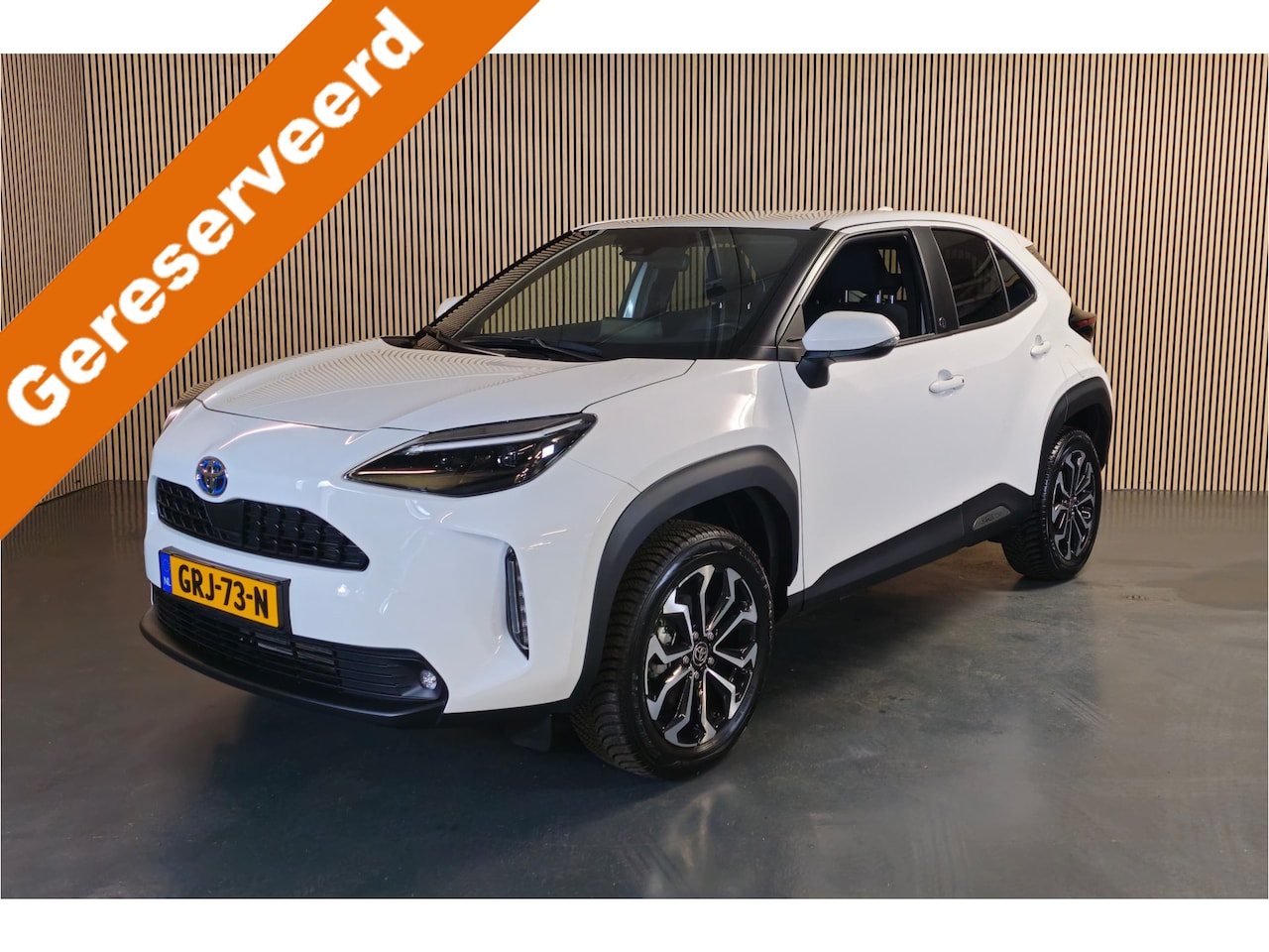 Toyota Yaris Cross - 1.5 Hybrid Business Plus - Stoel/Stuurverwarming - Apple Carplay/Android Auto - Adaptive C - AutoWereld.nl