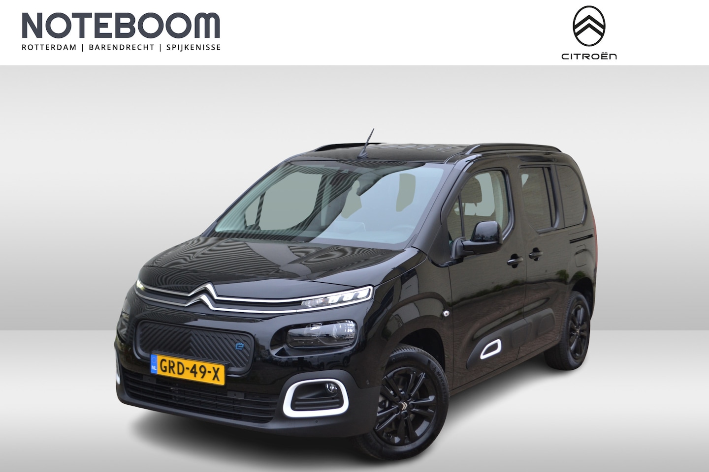 Citroën ë-Berlingo - Shine L1 50 kWh I AUTOMAAT I NAVIGATIE I ACHTERUITRIJCAMERA I PARKEERSENSOREN VOOR & ACHTE - AutoWereld.nl