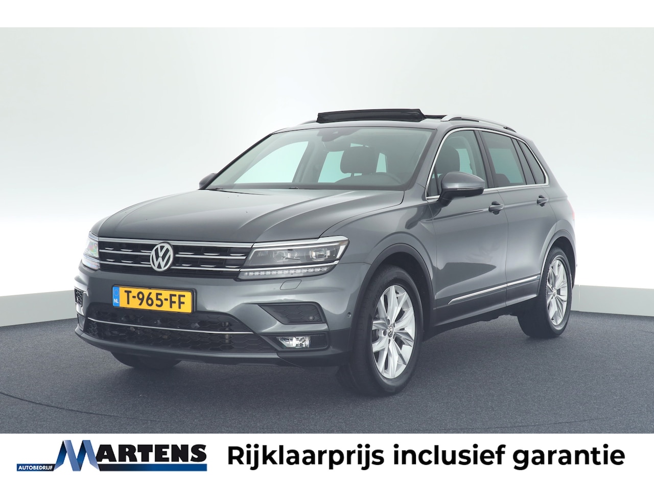 Volkswagen Tiguan - 1.4 TSI 150pk DSG ACT Highline Trekhaak 360Camera Leder Led Panoramadak Virtual Cockpit Na - AutoWereld.nl