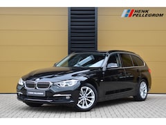 BMW 3-serie Touring - 320i High Executive * Stoelverwarming * Extra getint glas * PDC * Leder * LED