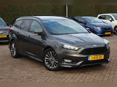 Ford Focus Wagon - 1.0 140pk ST-Line / Camera / Navigatie / Parkeerhulp achter / Cruise Control / Stoelverwar