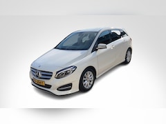 Mercedes-Benz B-klasse - B 180 Automaat Style Line | Ambition Pakket | LED | Trekhaak | Parkpilot | Navigatie | Lic