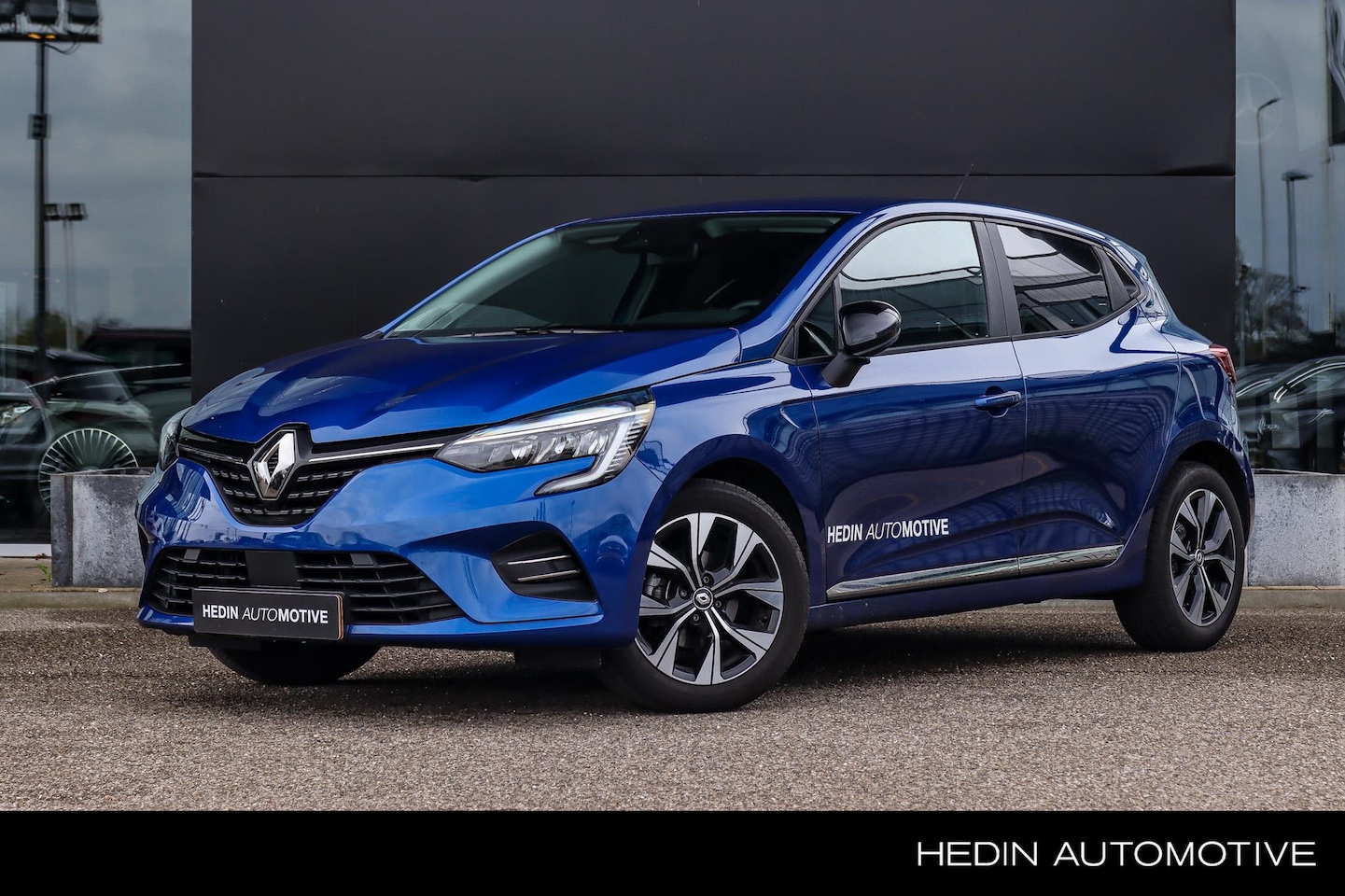 Renault Clio - TCe 90 Evolution | Pack Advanced Safety | Pack Comfort | LED | Keyless | Regensensor - AutoWereld.nl