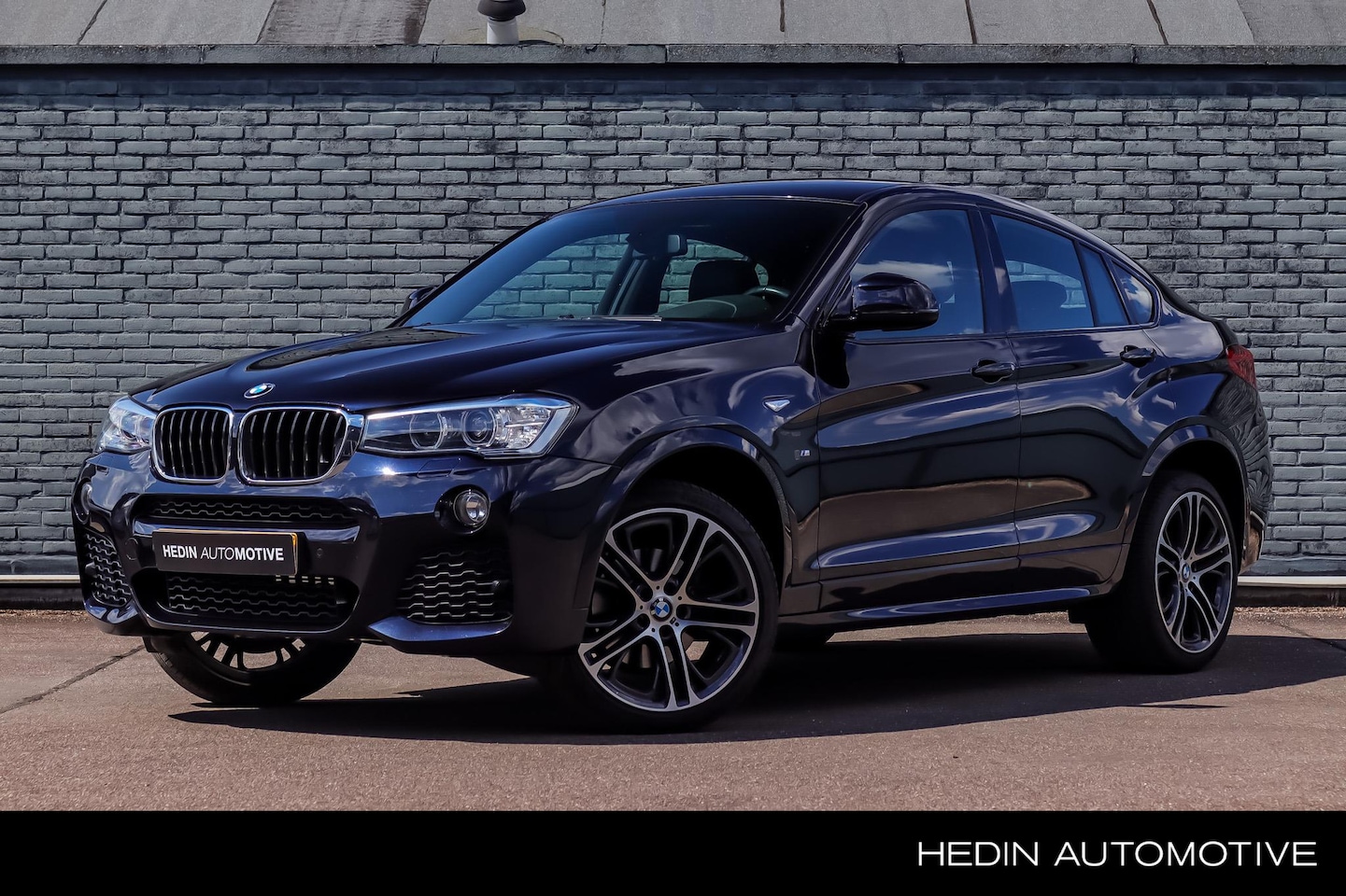 BMW X4 - xDrive20i High Executive M-Sport Shadow | Leder | Navi Professional | Xenon LED | Elektris - AutoWereld.nl