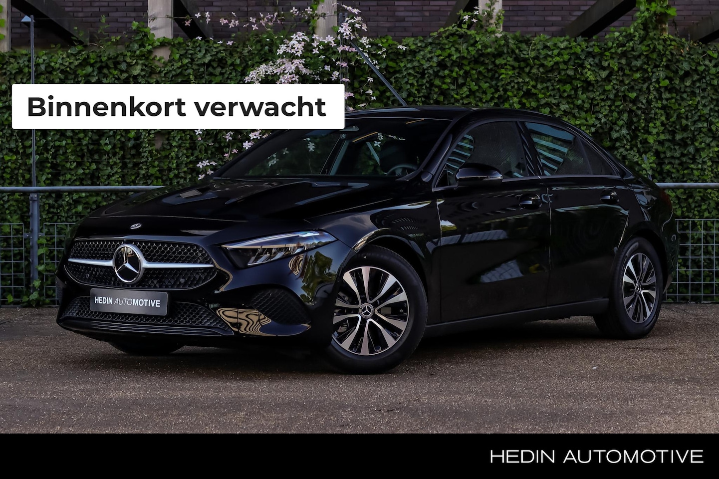 Mercedes-Benz A-klasse - A 180 Limousine Automaat Star Edition - AutoWereld.nl