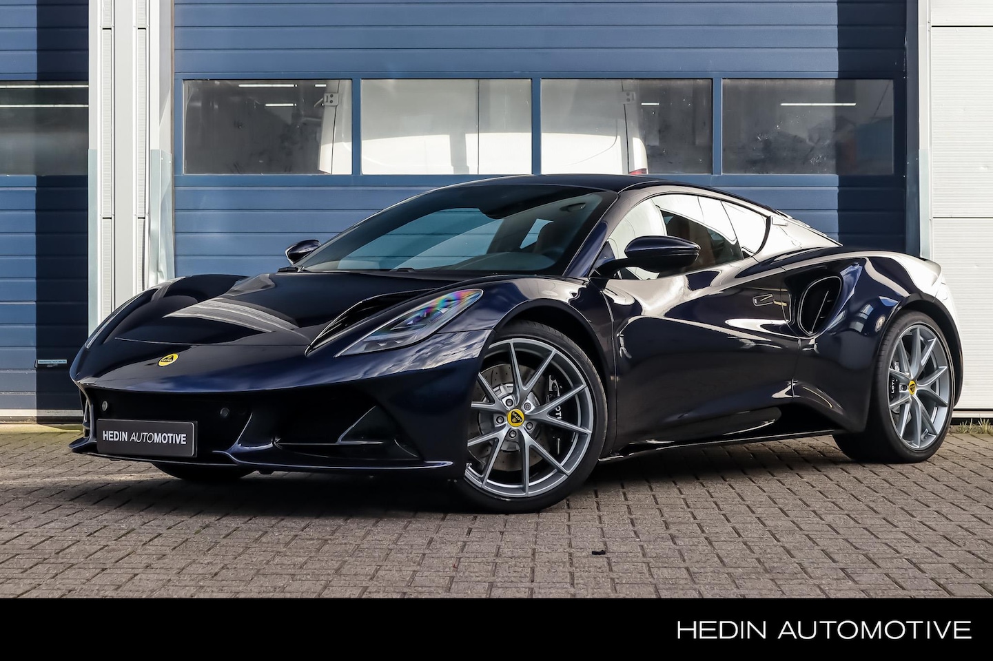 Lotus Emira - 2.0 T Automaat First Edition | Touring Onderstel - AutoWereld.nl