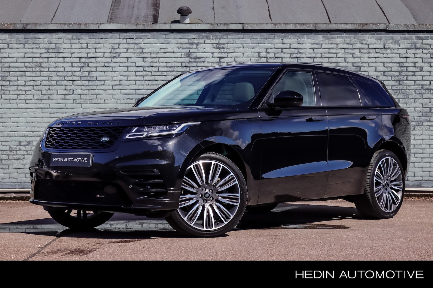 Land Rover Range Rover Velar - D200 R-Dynamic HSE | Luchtvering | Stoel Memory | Stoel Ventilatie/Verwarming - AutoWereld.nl