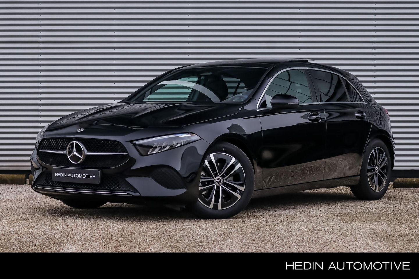 Mercedes-Benz A-klasse - A 180 Automaat Star Edition Luxury Line | Panoramadak - AutoWereld.nl