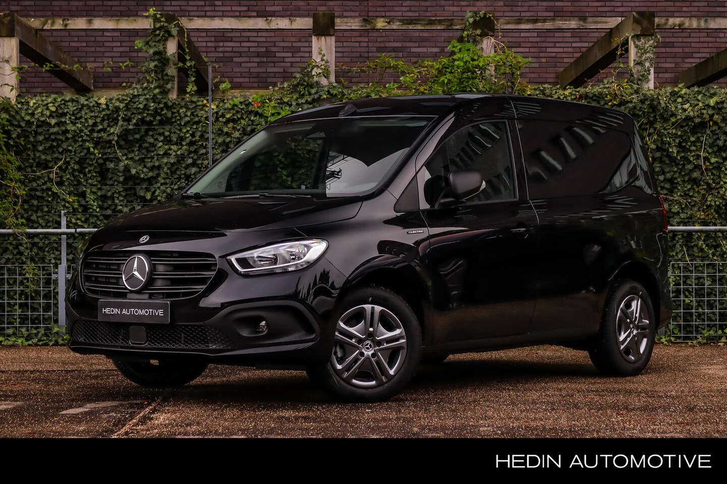 Mercedes-Benz eCitan - 112 Pro L1 | Voorruit elektrisch verwarmd | Zitcomfortpakket | Vierseizoenenbanden - AutoWereld.nl