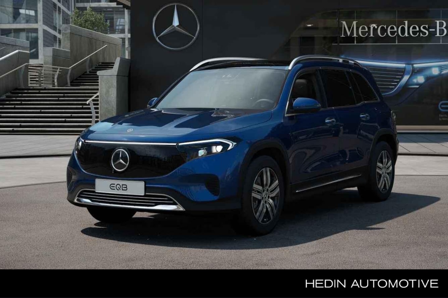 Mercedes-Benz EQB - EQB 250+ Luxury Line | Parkeerpakket met 360°-camera | Distronic - AutoWereld.nl