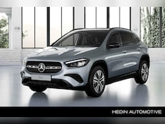 Mercedes-Benz GLA-Klasse - GLA 180 Star Edition Luxury Line | Nightpakket | Panoramadak | Automatische airco