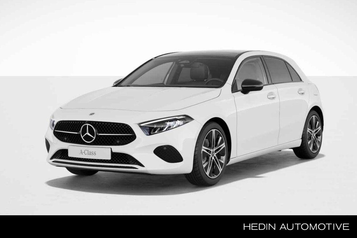 Mercedes-Benz A-klasse - A 180 Automaat Star Edition Luxury Line | Nightpakket | Panoramadak - AutoWereld.nl