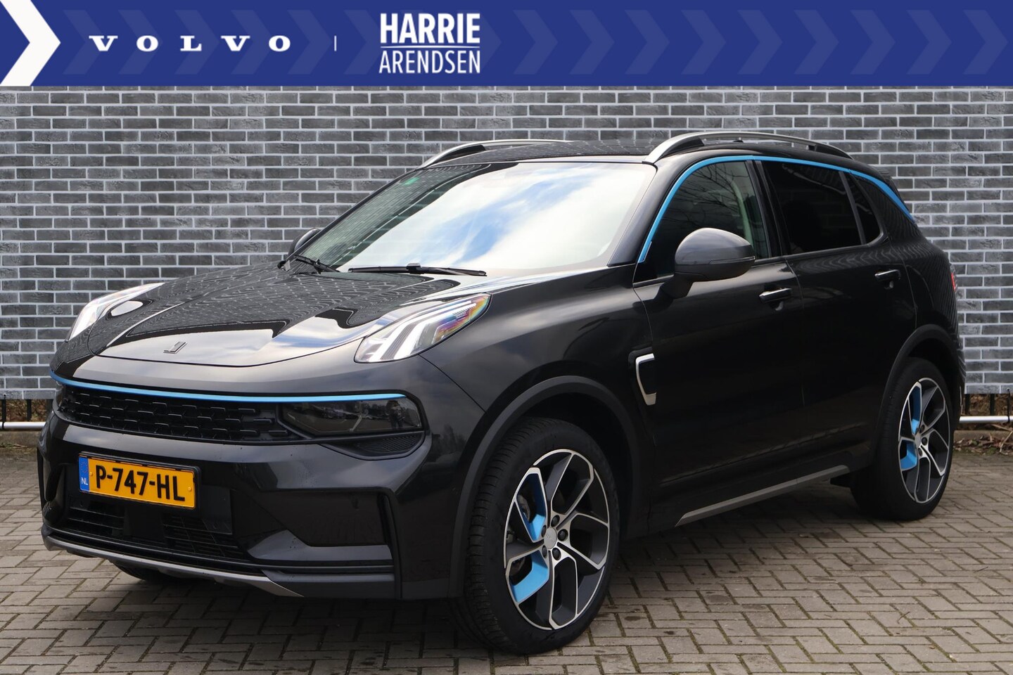 Lynk & Co 01 - 1.5 | Panoramadak | Adaptive cruise control | LED koplampen | Camera | 20 inch velgen | Cl - AutoWereld.nl