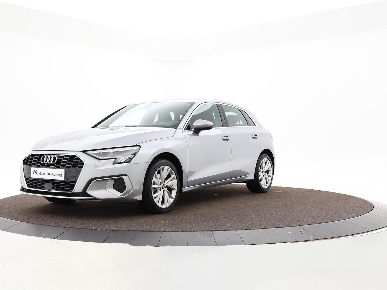 Audi A3 Sportback - 30 TFSI 110pk S-Tronic Advanced edition · Apple/Android Car Play · Navigatie · P-Sensoren - AutoWereld.nl