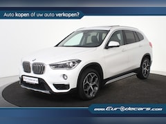 BMW X1 - sDrive18i *1ste Eigenaar*Panoramadak*Leer*Navigatie*HUD