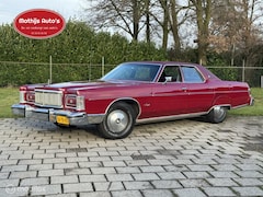 Mercury Marquis - 6.5 v8 nette auto