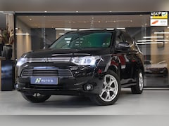 Mitsubishi Outlander - 2.0 PHEV Instyle/PANO/STOELVER/AIRCO/NAVI