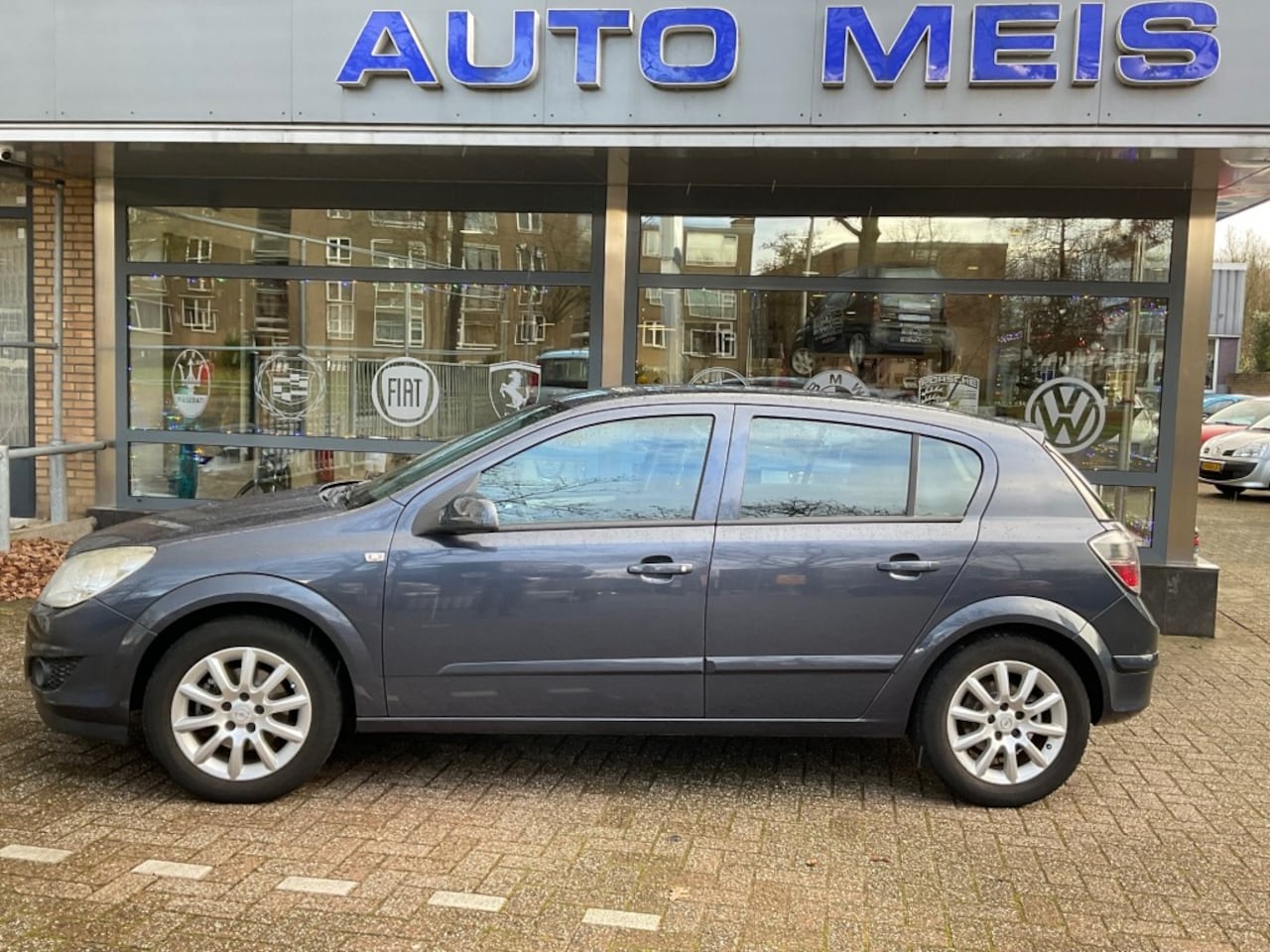 Opel Astra - 1.6 Essentia 1.6 ESSENTIA - AutoWereld.nl