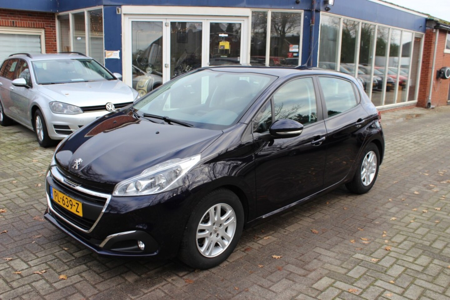 Peugeot 208 - 1.2 PURET. BLUE LION, onderhoudsboekje aanwezig - AutoWereld.nl