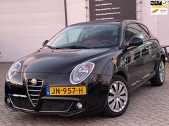 Alfa Romeo MiTo - 0.9 TwinAir Exclusive I Parkeersenasoren I Leder I Scherm I