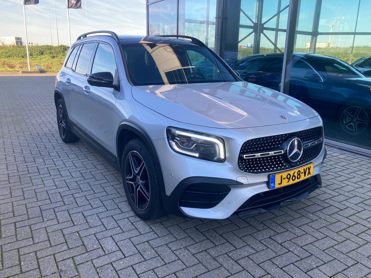 Mercedes-Benz GLB - 200 Business Solution AMG - AutoWereld.nl